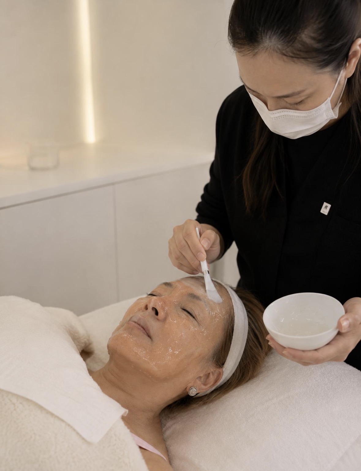 Brightening Facial treatment